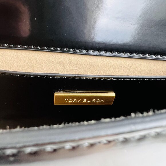 NWT TORY BURCH ROBINSON shoulder bag. - Picture 12 of 12